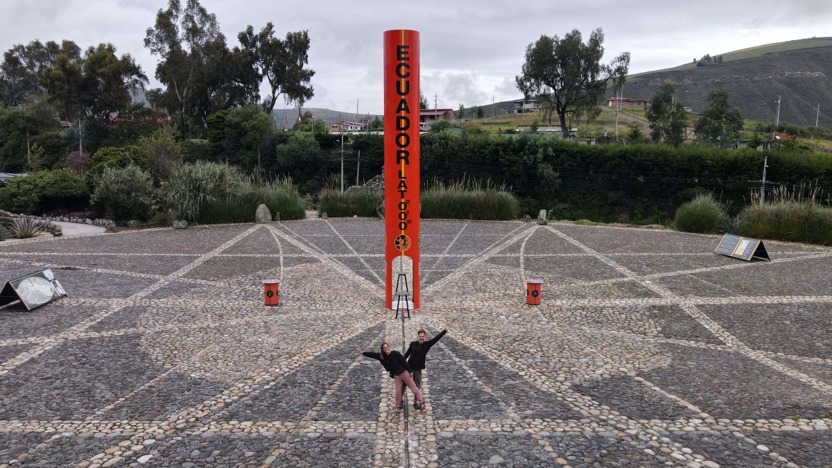  54. Woche: Ibarra – Lagune Cuicocha – Mitad del Mundo – Cayambe – Quito – Bellavista Cloud Forest Reserve
